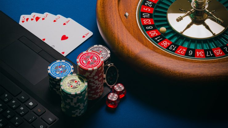 UK online gambling market grows by almost a third in October